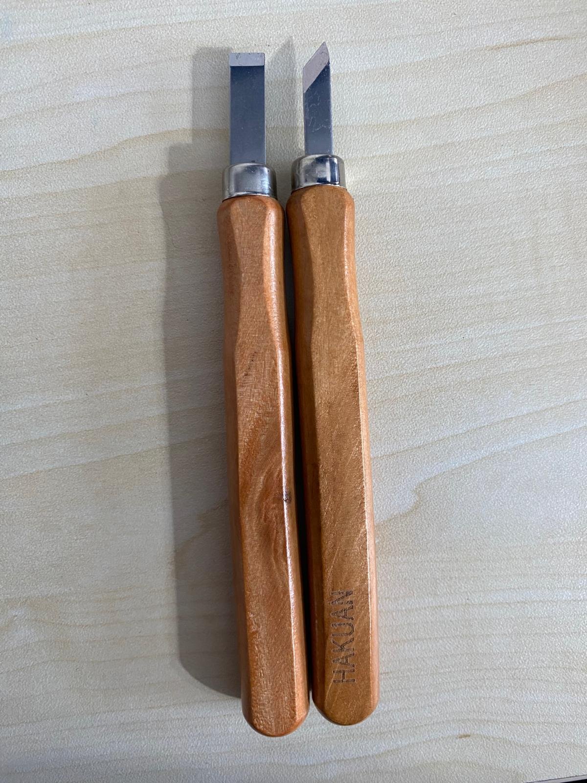 Arka kapak kazıma bıçağı